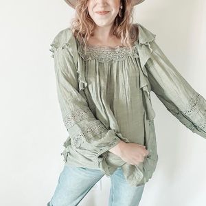 Entro Green Ruffle Boho Top